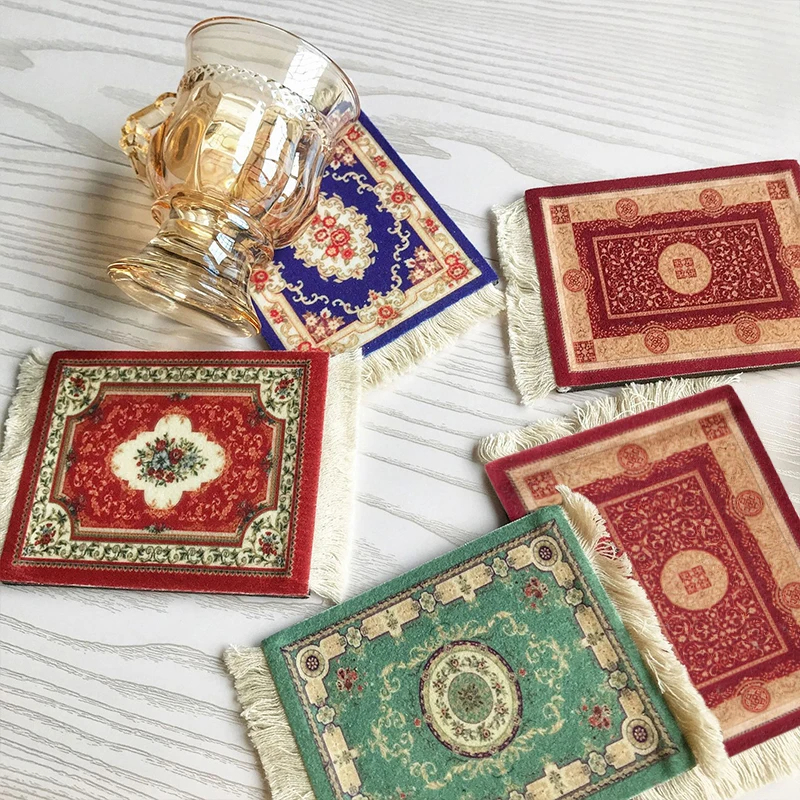 كوستر شرقي بنمط فارسي رجعي